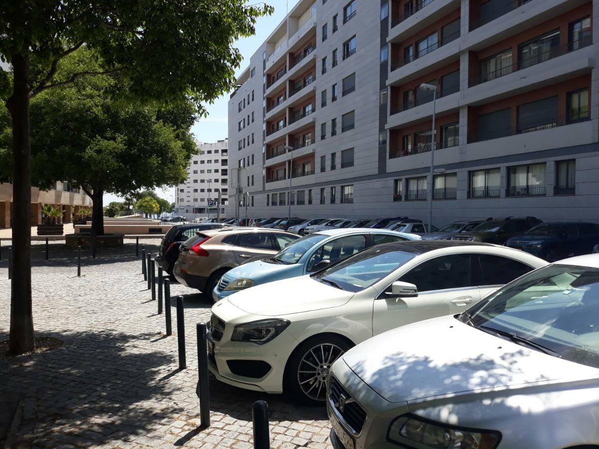 Parque Das Nacoes Lissabon Buitenkant foto